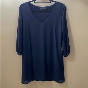 ❤️ LuLu’s Navy V-Neck Flowy Dress ❤️